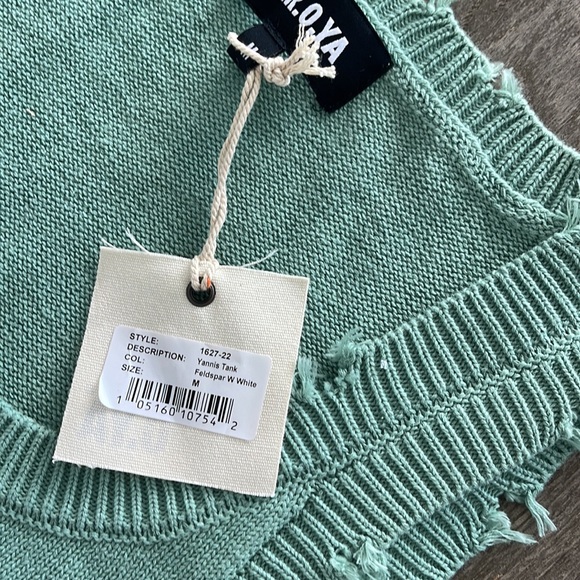 Brand New , Men’s Tank . - Picture 2 of 3